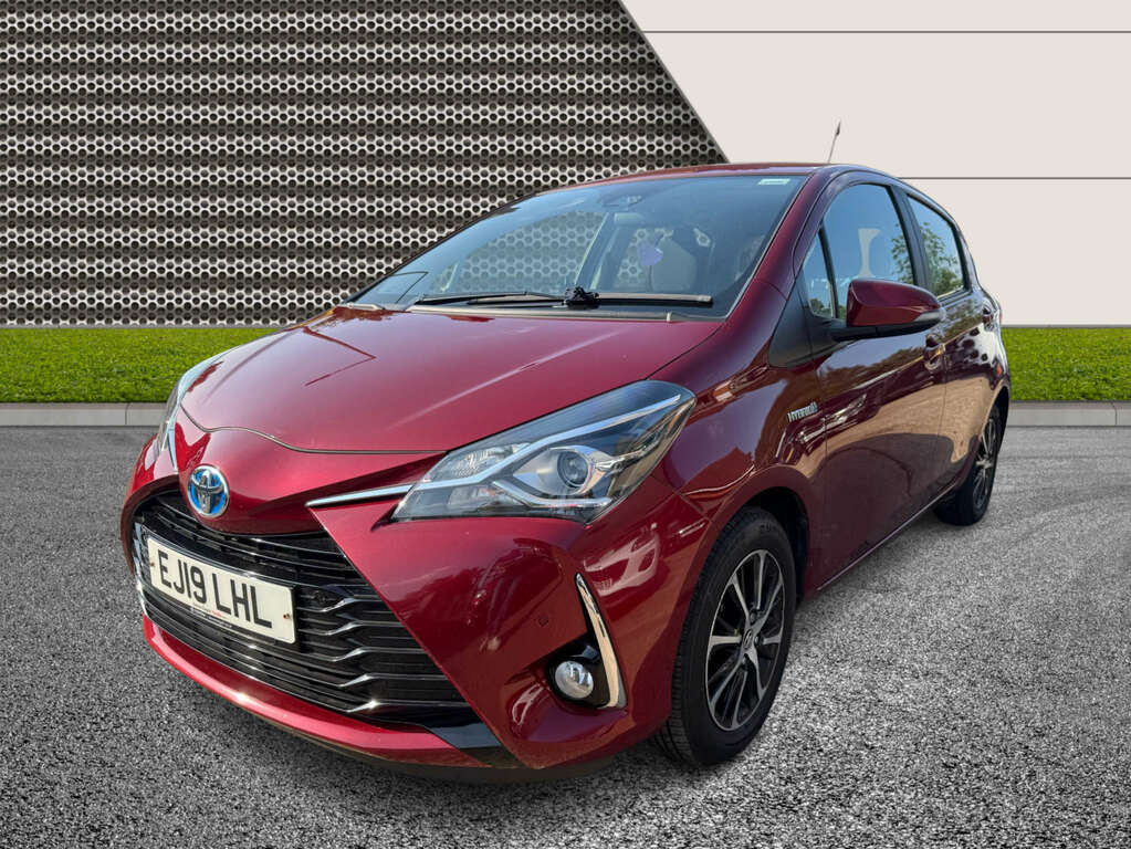 Toyota Yaris 1.5 Yaris Icon Tech Vvt-i Hev Cvt Red #3