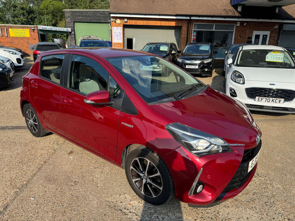 Toyota Yaris 1.5 Yaris Icon Tech Vvt-i Hev Cvt Red #6