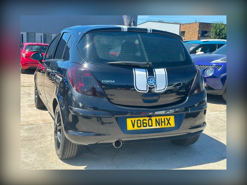 Vauxhall Corsa 1.4I 16V Se Ac Black #4