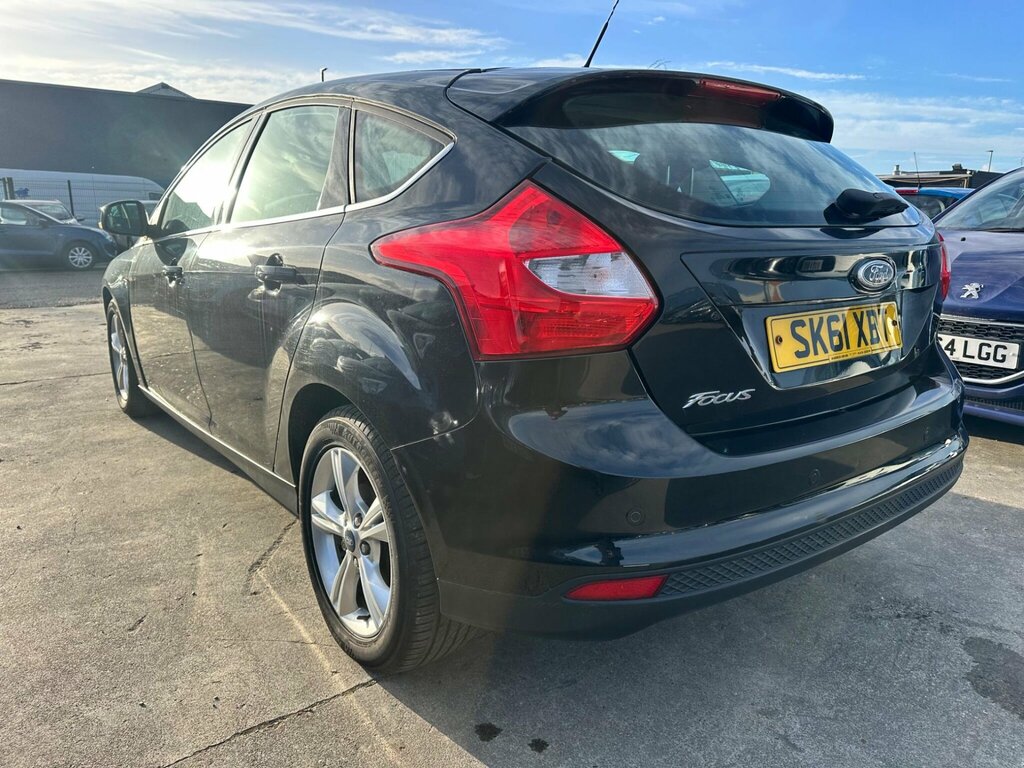 Ford Focus 1.6 Zetec Powershift Euro 5 Black #6