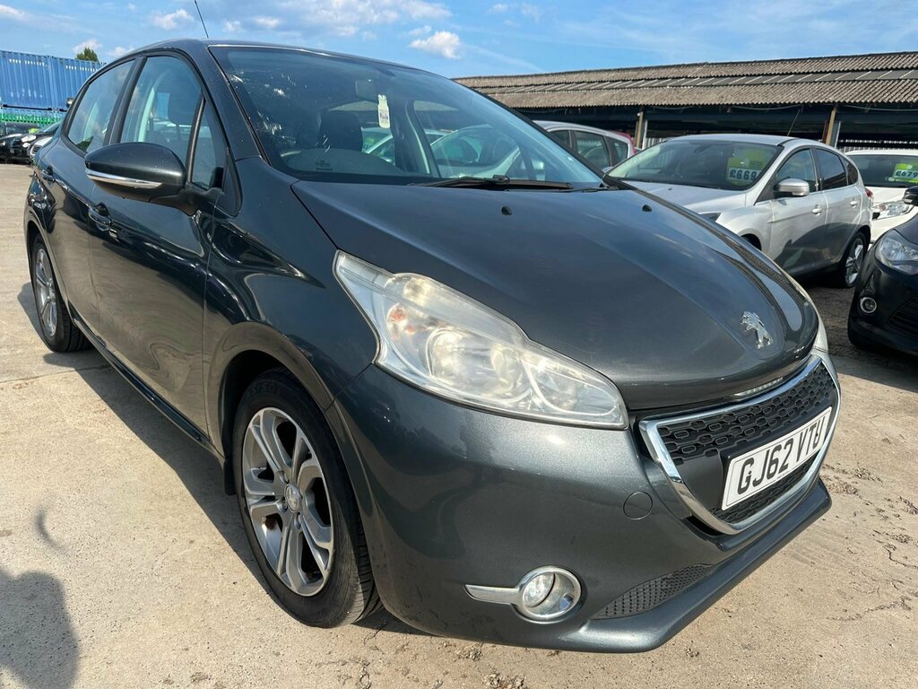 Peugeot 208 1.2 Vti Active Euro 5 Grey #3