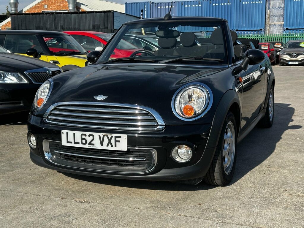 Mini Convertible 1.6 Cooper Euro 5 Black #2