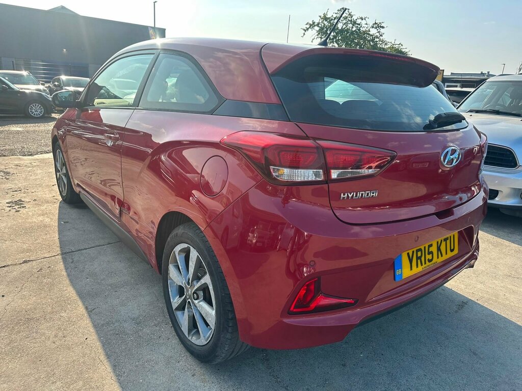 Hyundai I20 1.2 Se Euro 6 Red #6