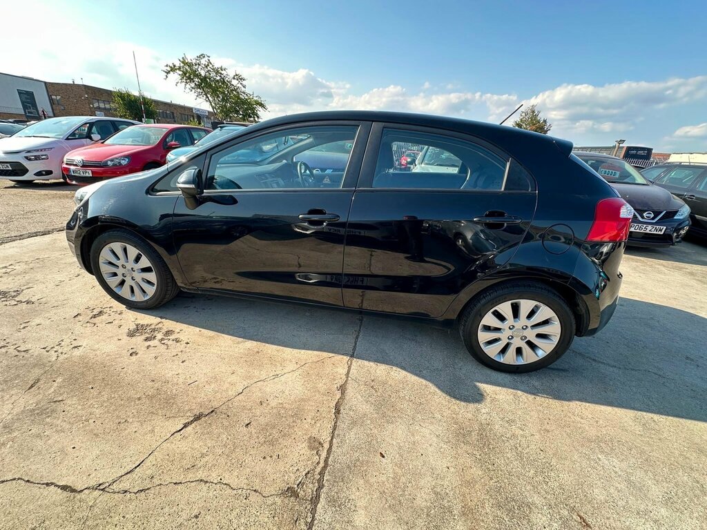 Kia RIO 1.25 1 Red #10