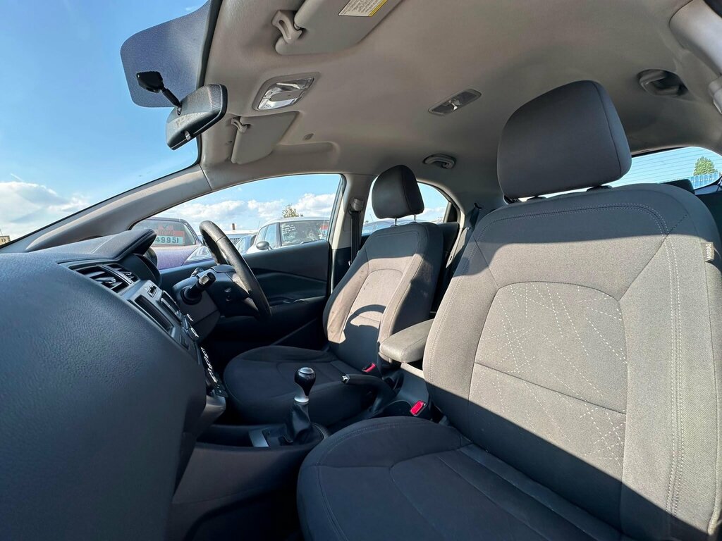 Kia RIO 1.25 1 Red #26