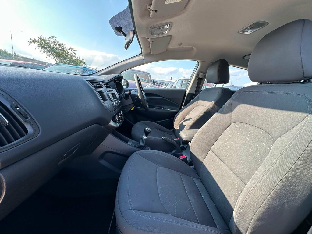 Kia RIO 1.25 1 Red #25