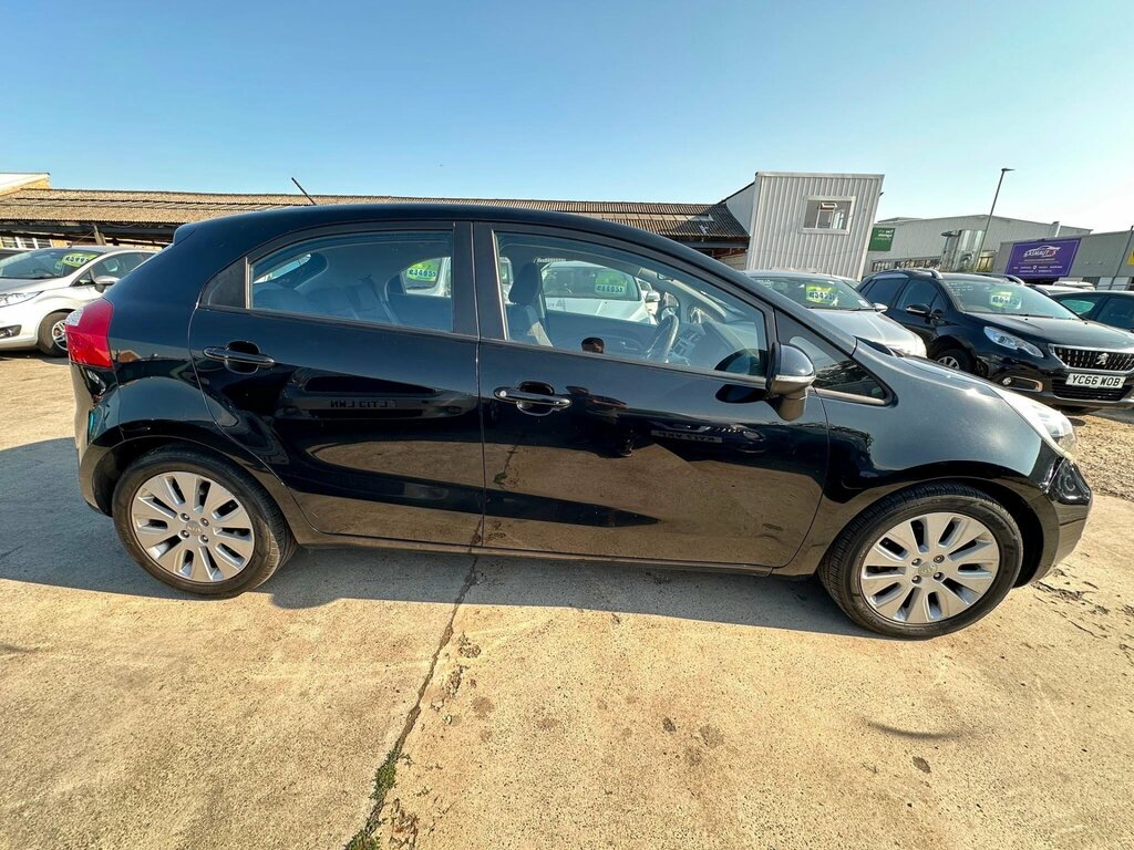 Kia RIO 1.25 1 Red #9