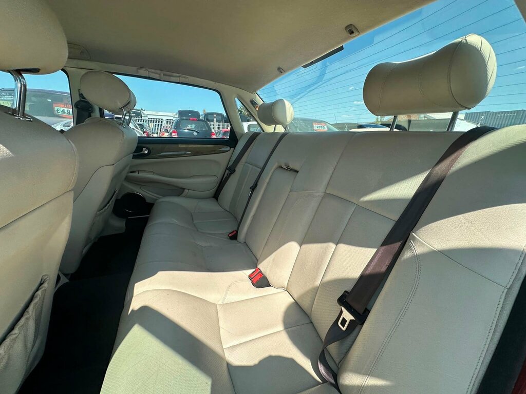 Jaguar XJ 2001 51 Reg Saloon 95,000 Miles 4.0L Aut Silver #33