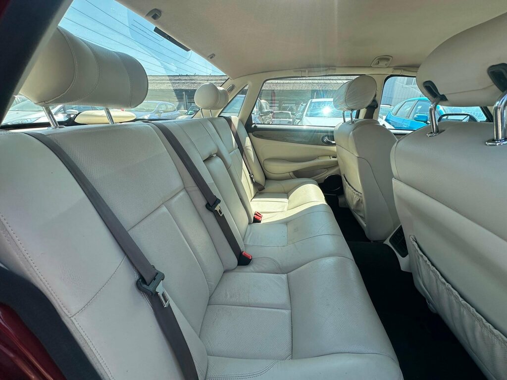 Jaguar XJ 2001 51 Reg Saloon 95,000 Miles 4.0L Aut Silver #43