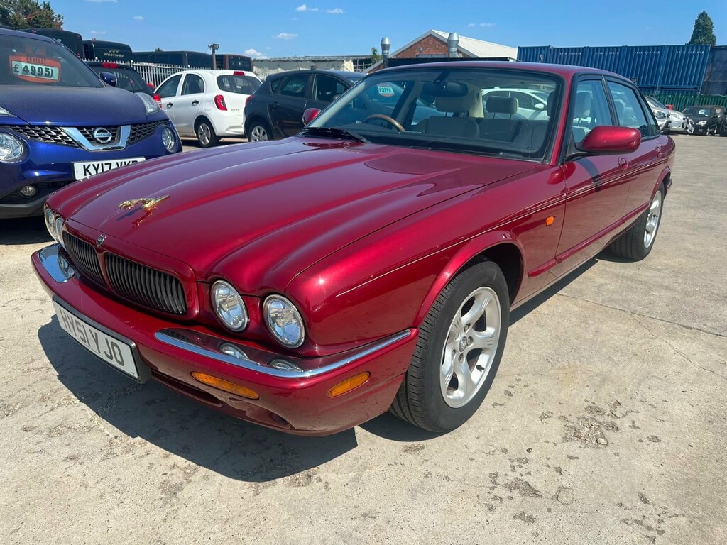 Jaguar XJ 3.2 Xj8 Executive Red #4
