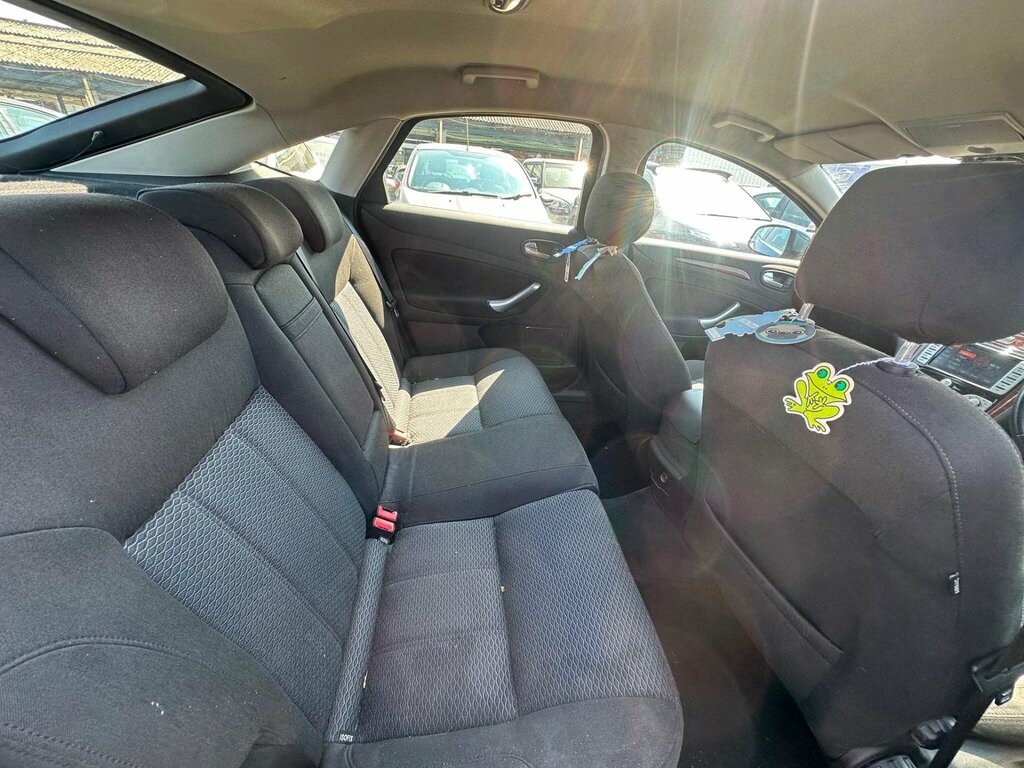 Ford Mondeo 1.8 Edge Tdci 124 Bhp Silver #39