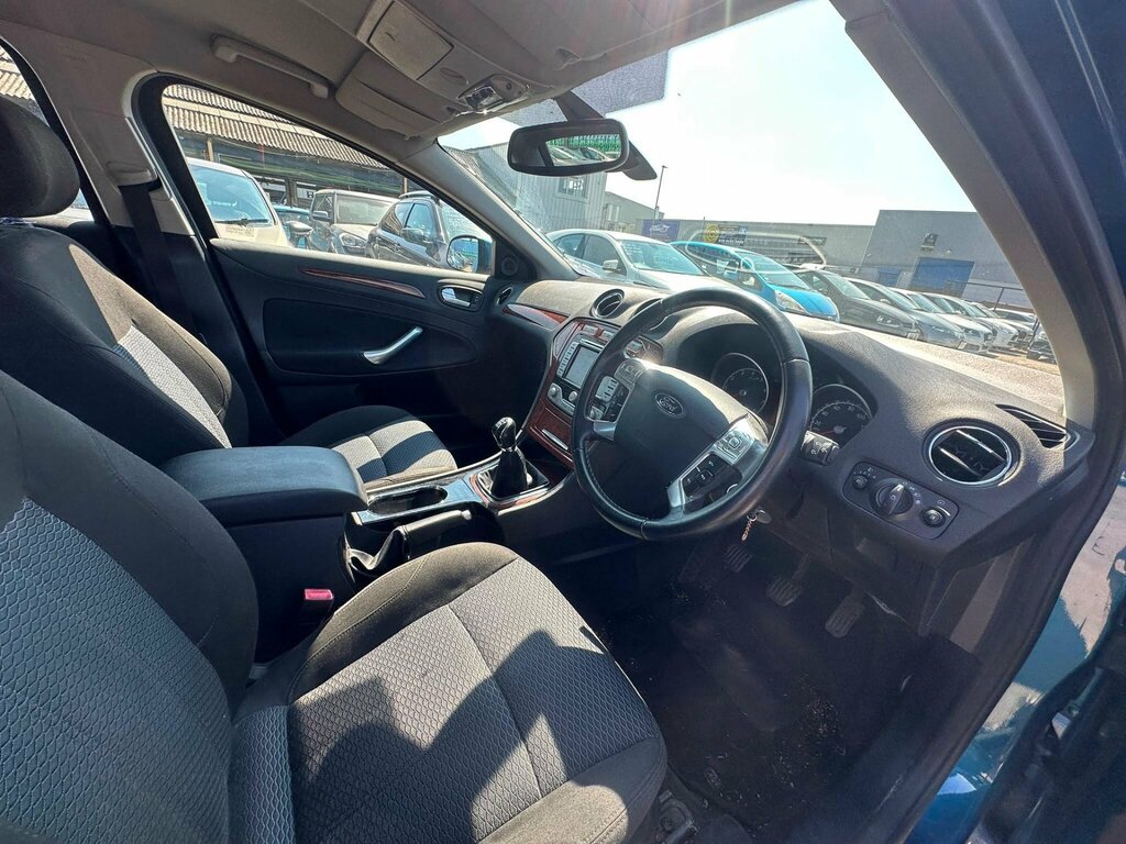Ford Mondeo 1.8 Edge Tdci 124 Bhp Silver #21
