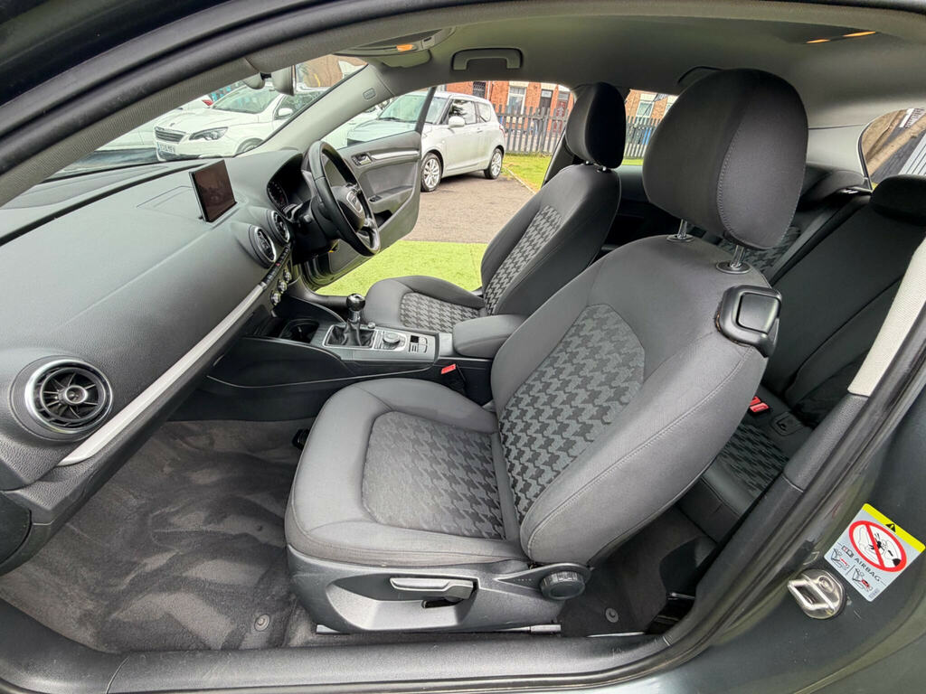 Audi A3 1.4 Tfsi Sport Sportback Euro 5 Black #30