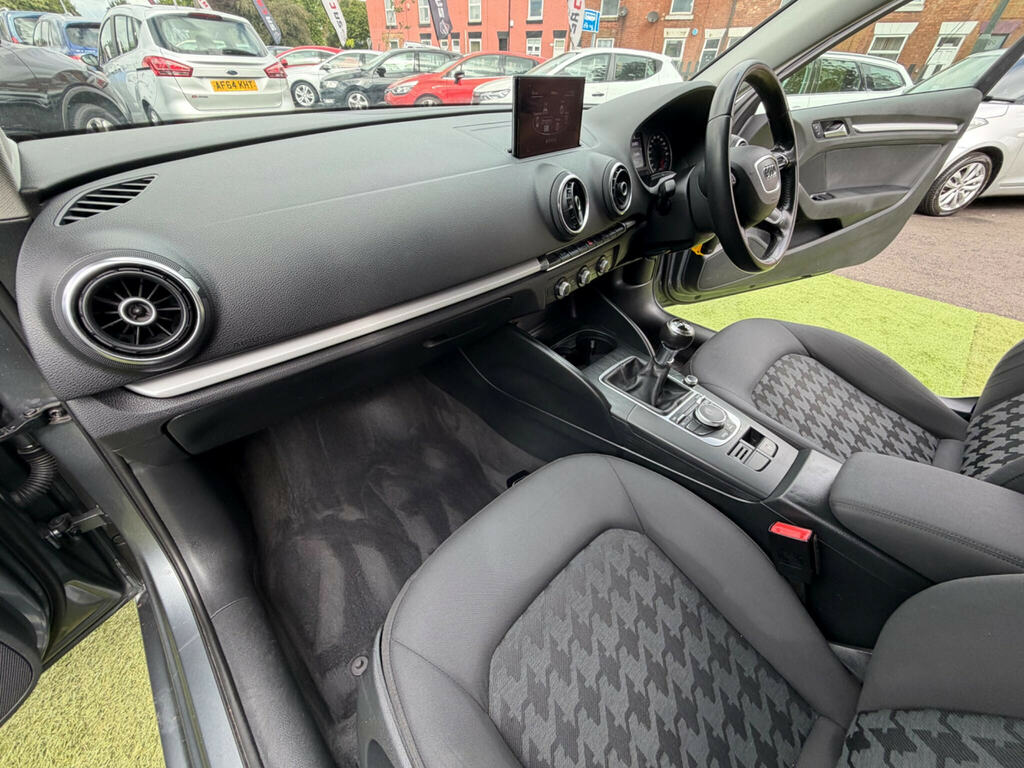 Audi A3 1.4 Tfsi Sport Sportback Euro 5 Black #40