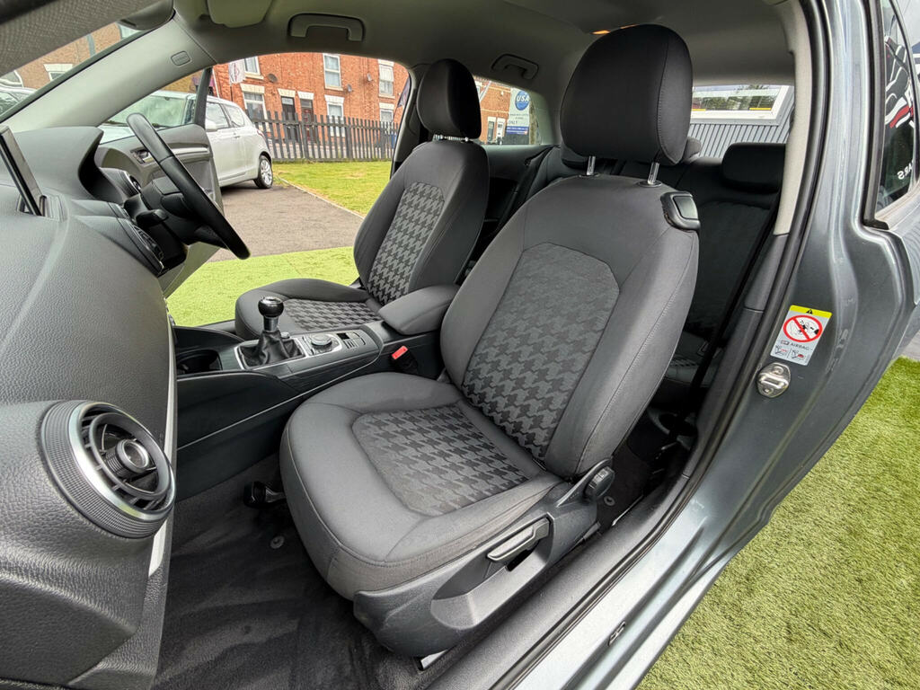 Audi A3 1.4 Tfsi Sport Sportback Euro 5 Black #32