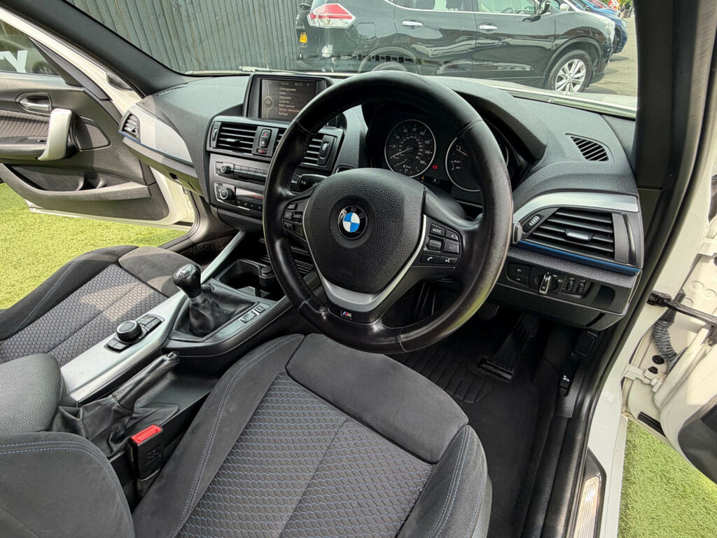 BMW 1 Series Hatchback 1.6 116I Sport Euro 5 Ss 201261 White #3