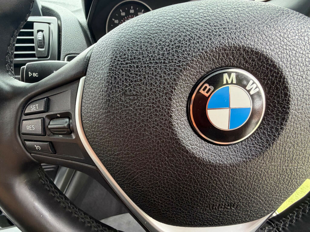 BMW 1 Series Hatchback 1.6 116I Sport Euro 5 Ss 201261 White #21