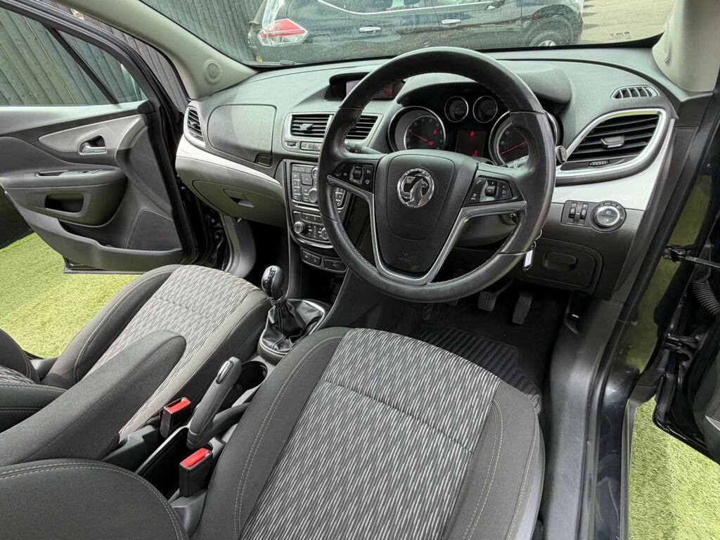 Vauxhall Mokka 1.6 Exclusiv Suv 2Wd Euro 5 Ss Black #3