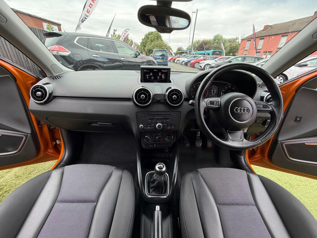 Audi A1 1.4 Tfsi Sport Sportback Euro 5 Orange #2
