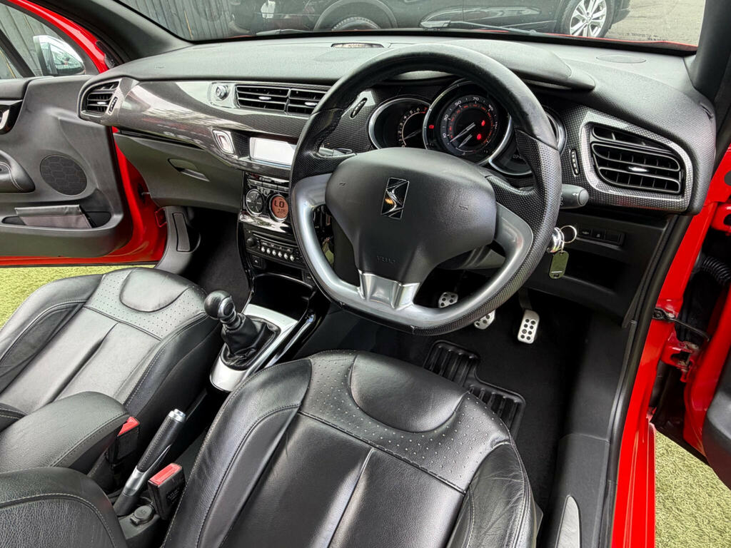 Citroen DS3 1.6 Thp Dsport Plus Hatchback Eu Red #3