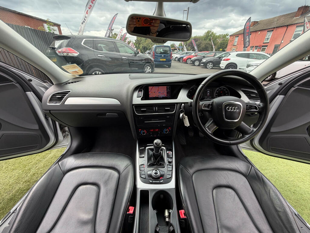 Audi A4 Saloon 2.0 Tdi Black Edition Euro 5 Ss 201 White #40