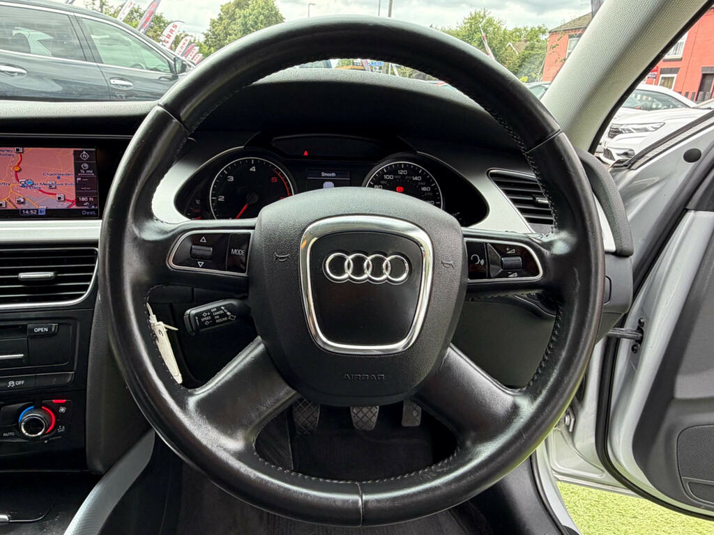 Audi A4 Saloon 2.0 Tdi Black Edition Euro 5 Ss 201 White #19