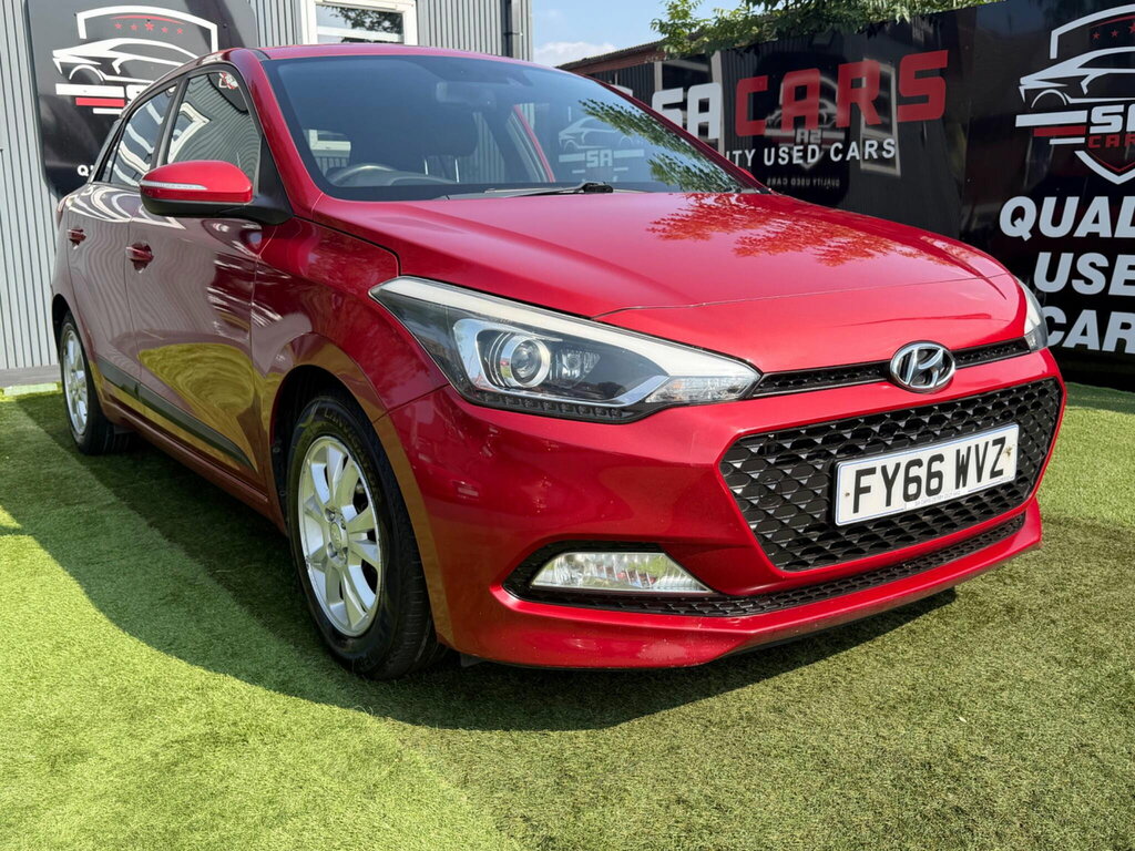 Hyundai I20 1.2 Go Hatchback Euro 6 84 Ps Red #6