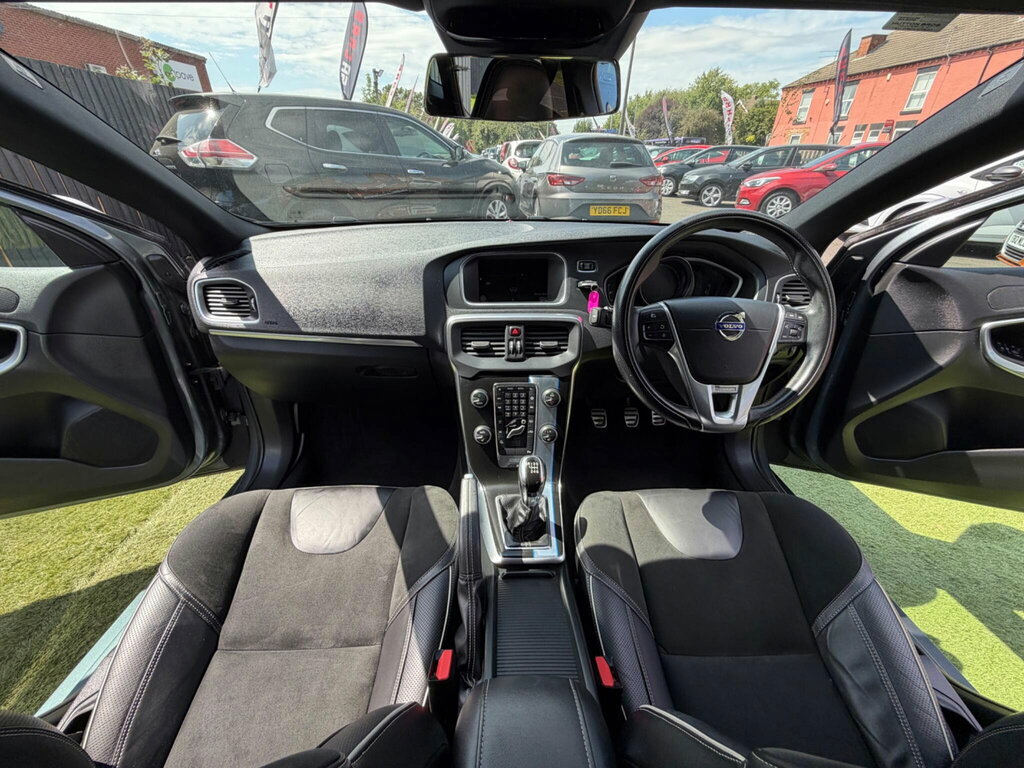 Volvo V40 D2 Se Lux Nav 5-Door Grey #39