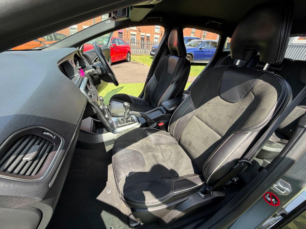 Volvo V40 D2 Se Lux Nav 5-Door Grey #32
