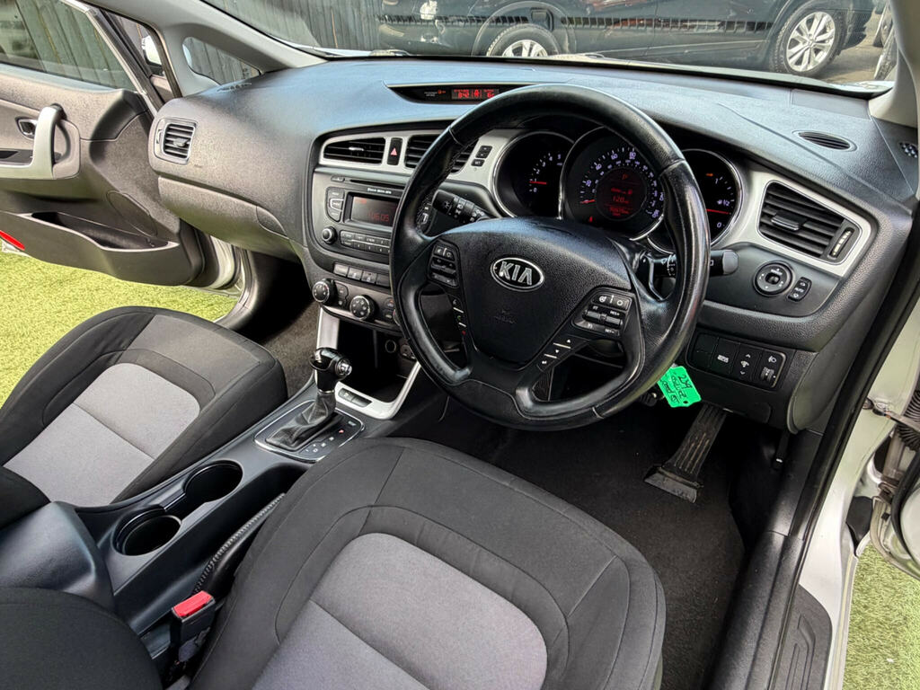 Kia Ceed 1.6 Crdi 2 Sportswagon Euro 5 126 Silver #3