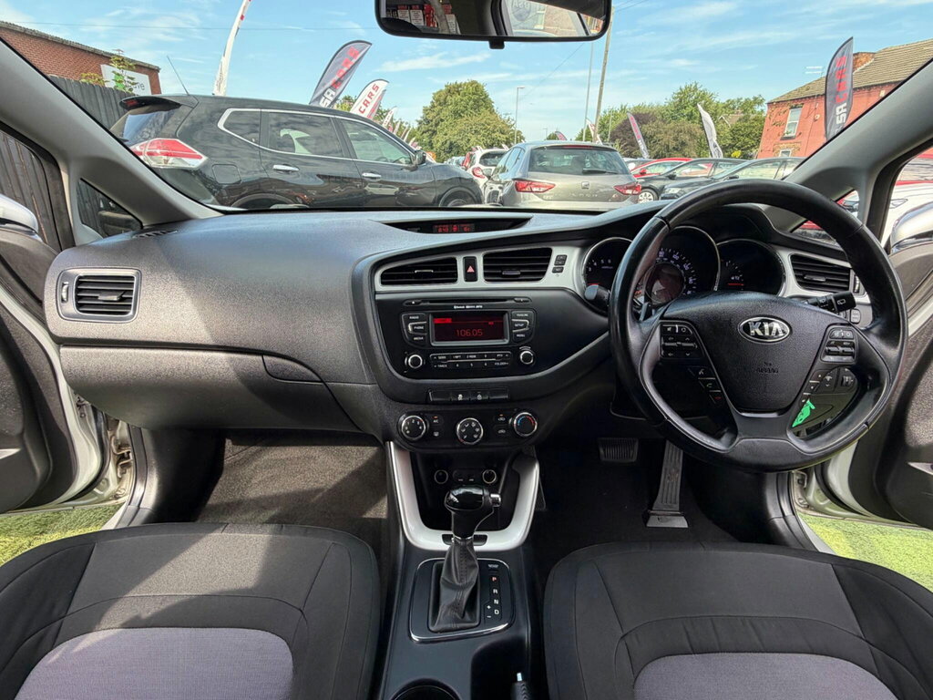 Kia Ceed 1.6 Crdi Ecodynamics 2 Sportswagon Euro 5 Ss White #37