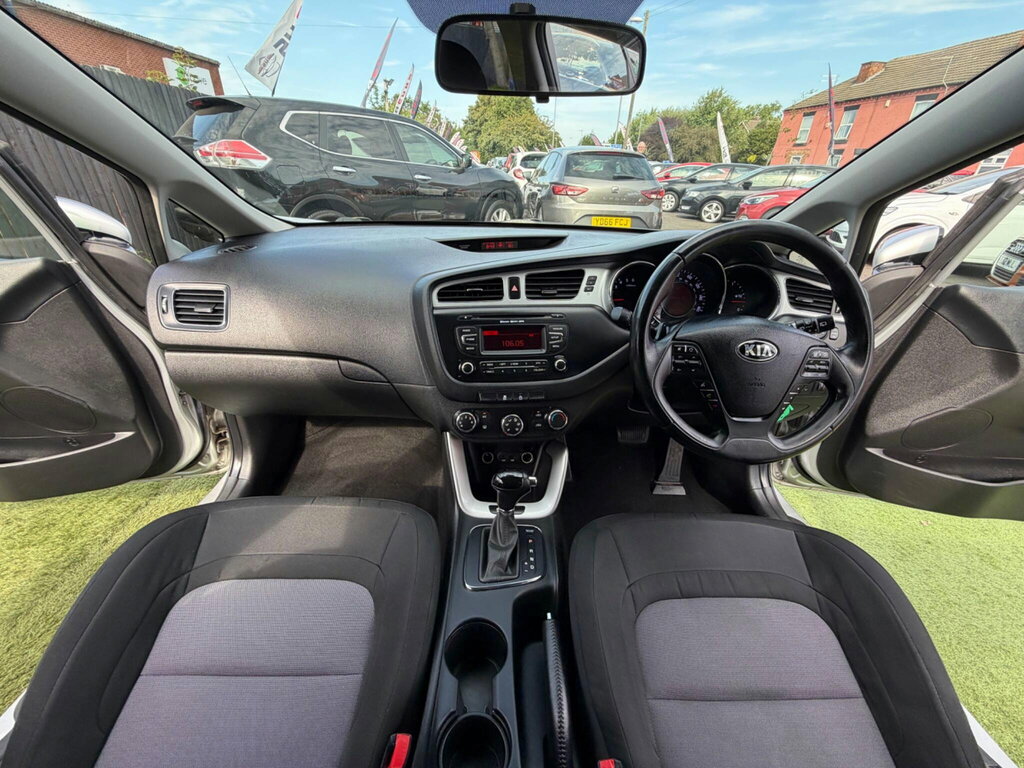 Kia Ceed 1.6 Crdi Ecodynamics 2 Sportswagon Euro 5 Ss White #38
