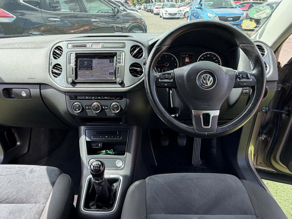 Volkswagen Tiguan 2.0 Tdi Bluemotion Tech Grey #33