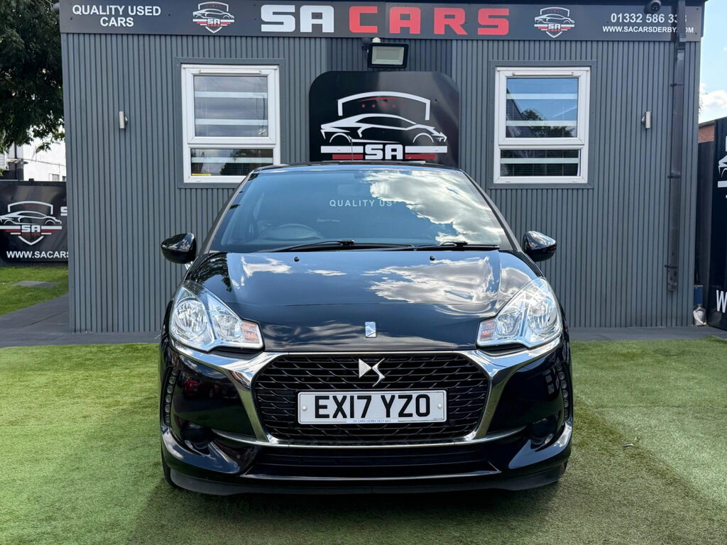 DS DS 3 1.2 Puretech Chic Hatchback Euro Black #4