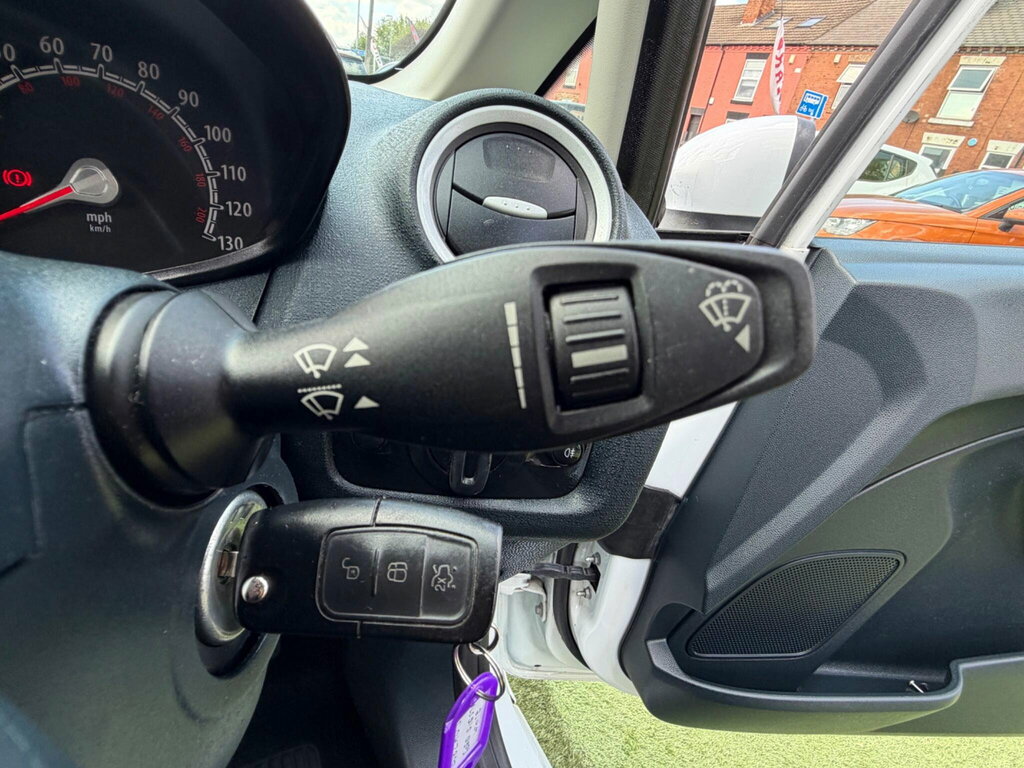 Ford Fiesta 1.25 Zetec Silver #41