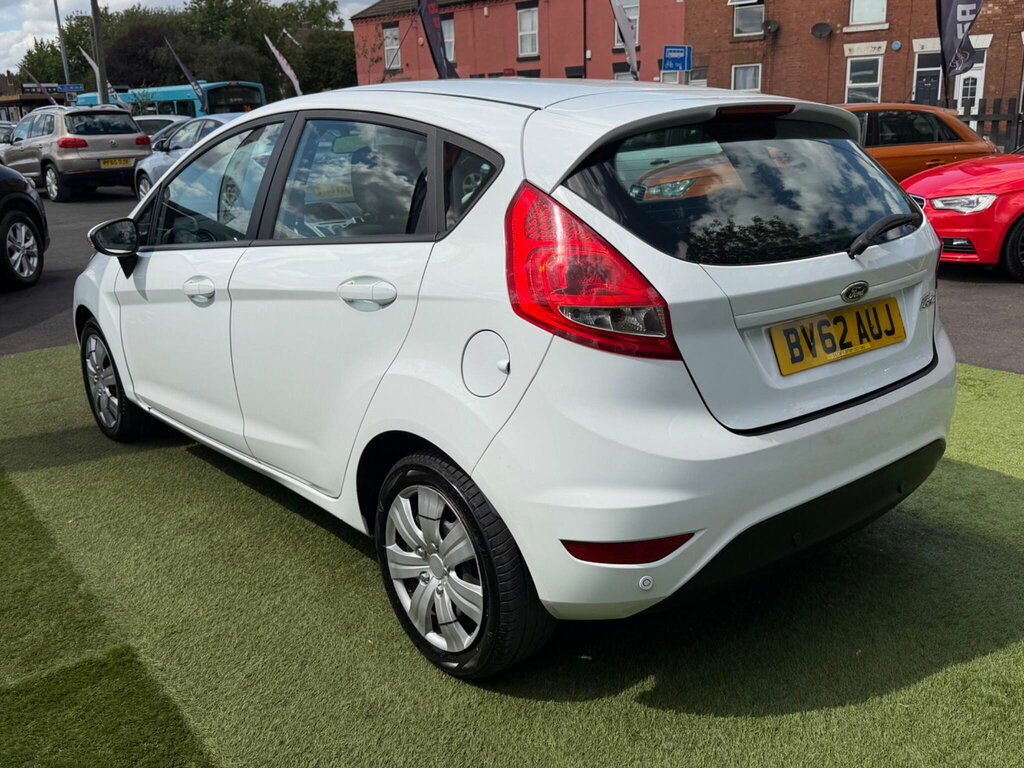 Ford Fiesta 1.25 Zetec Silver #12