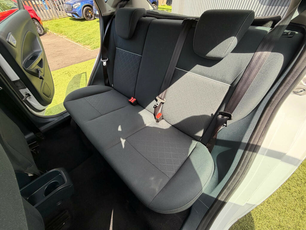 Ford Fiesta 1.25 Zetec Silver #26