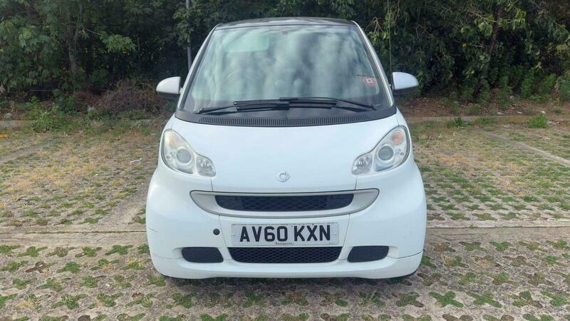 Smart Fortwo 1.0 Mhd Passion Softtouch White #2