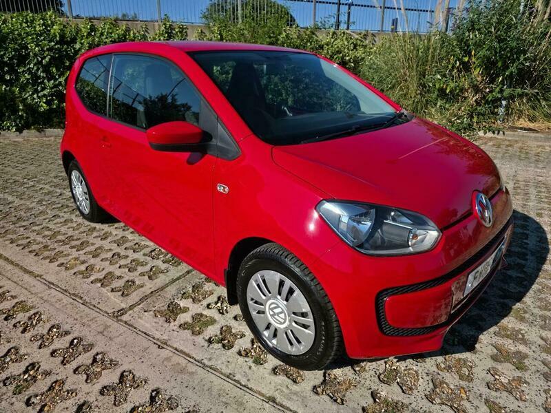 Volkswagen Up 1.0 Move Up Asg Red