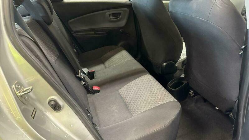Toyota Yaris #18
