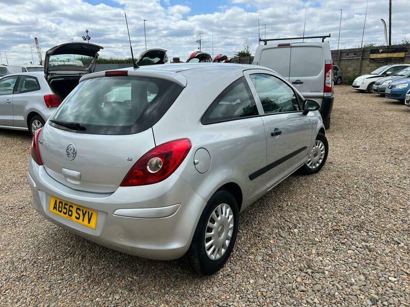 Vauxhall Corsa 1.2I 16V Life Easytronic Silver #6