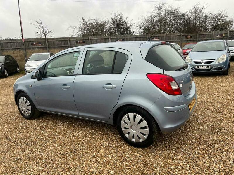 Vauxhall Bu08jho White #3