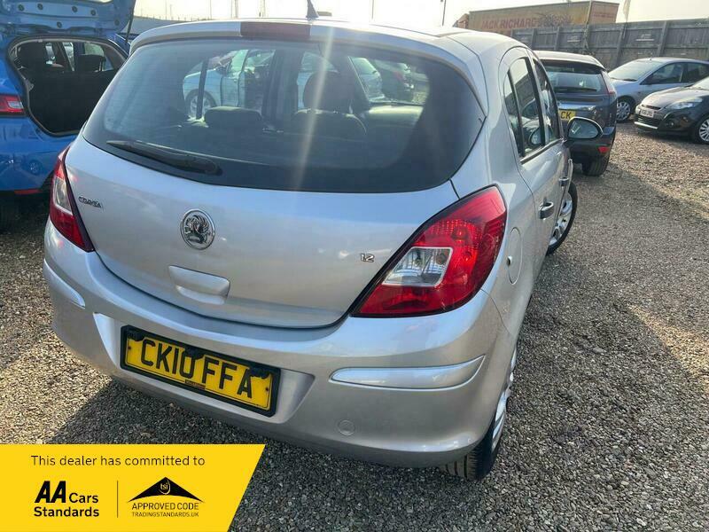 Vauxhall Corsa 1.2I 16V Energy Easytronic Silver #4
