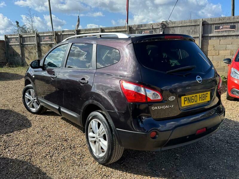 Nissan Qashqai+2 1.6 Acenta 2Wd Euro Black #5