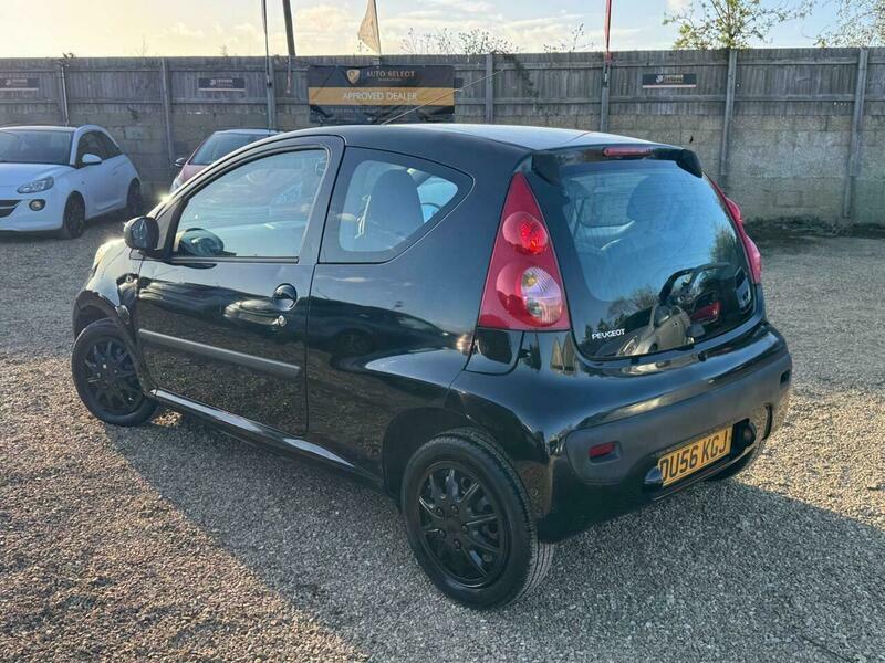 Peugeot 107 1.0 12V Urban Hatchback DU56KGQ Black #6