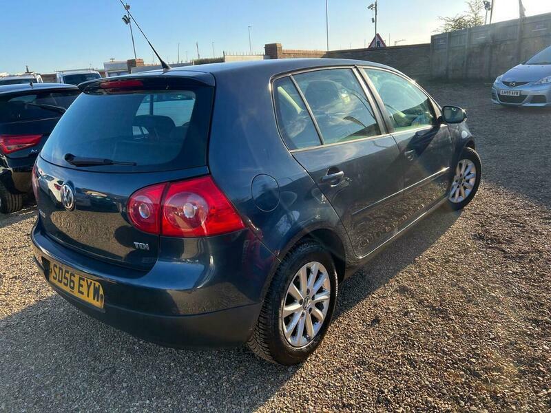 Volkswagen Golf 1.9 Tdi Match Dsg Blue #3