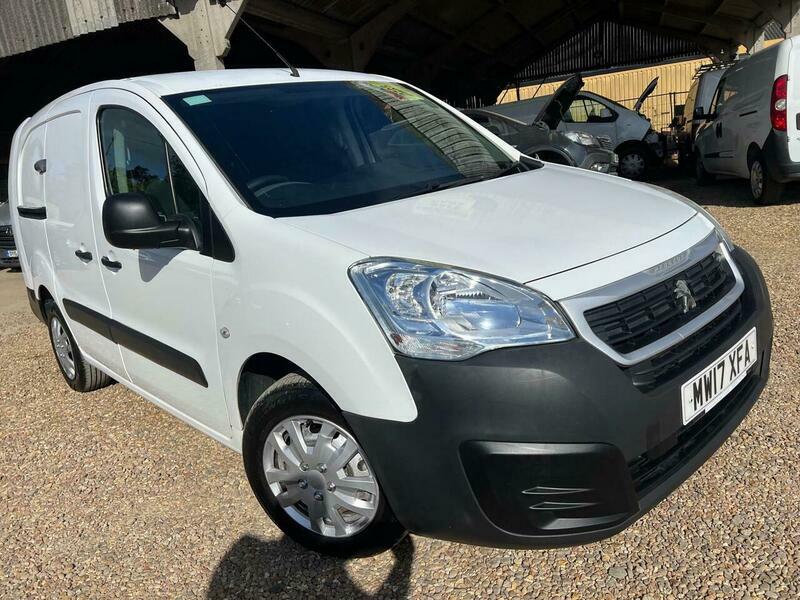 Peugeot Partner 1.6 Bluehdi 756 S MW17XFA White #3