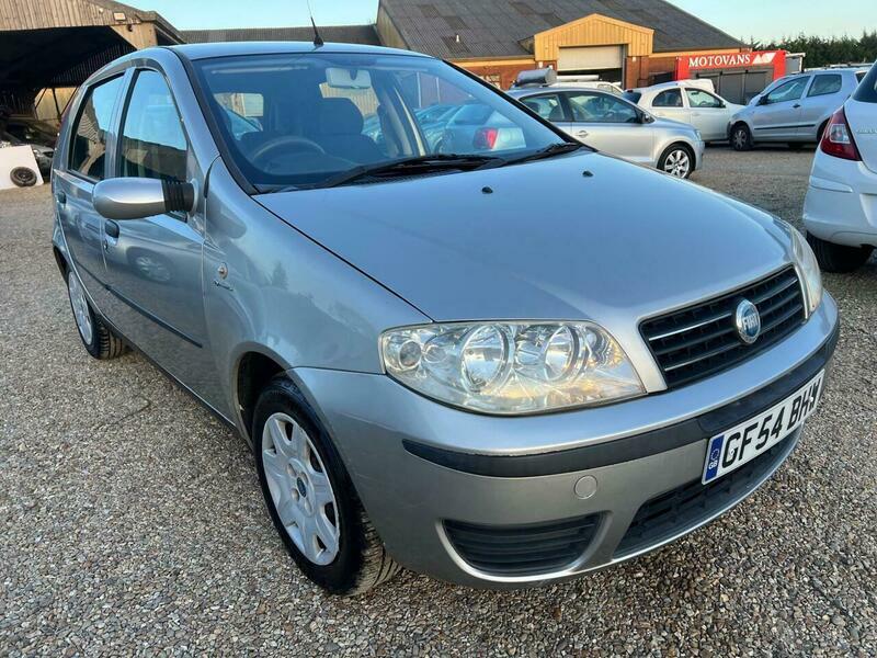 Fiat Punto 1.2 Dynamic Hatchback Blue #19