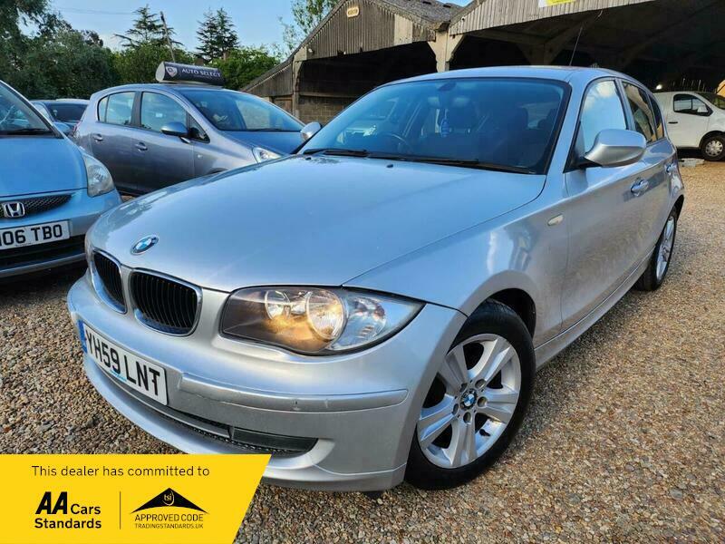 BMW 1 Series 2.0 116I Se Steptronic YH59LNT Silver