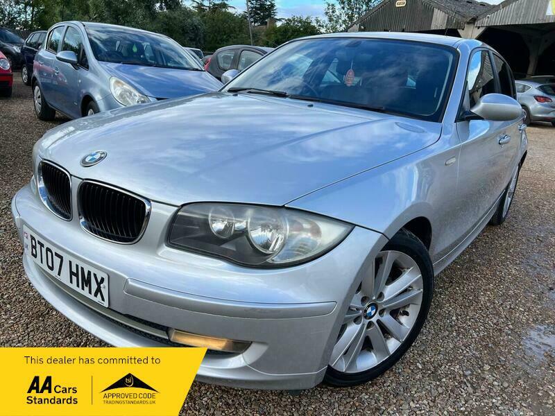 BMW 1 Series 2.0 118I Se Steptronic Silver